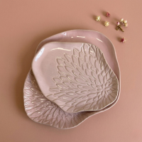 Patera ceramiczna różowa 27 cm  "Dalia"