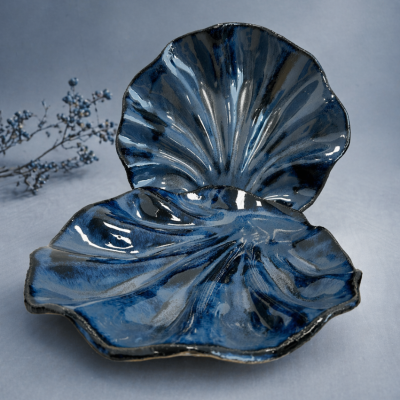 Patera ceramiczna 26 cm "Muszla" niebieska